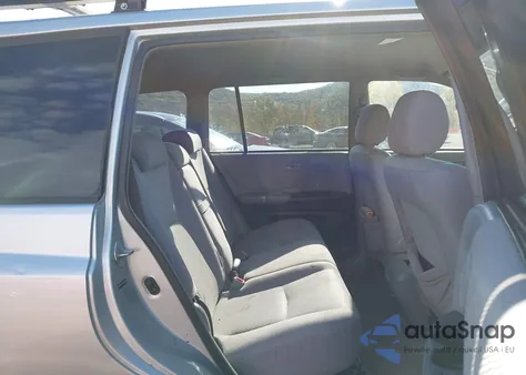 2004 Toyota Highlander V6 z USA, uszkodzony, nr VIN JTEDP21AX40009256